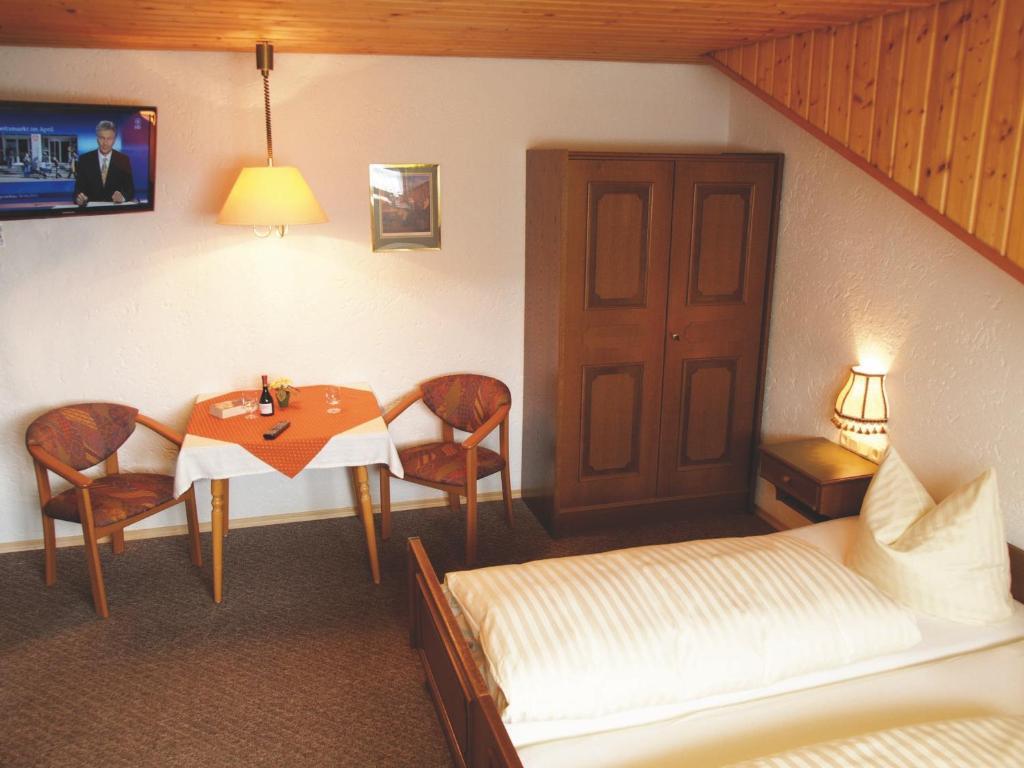Pension Zur Klause ボーデンマイス 部屋 写真